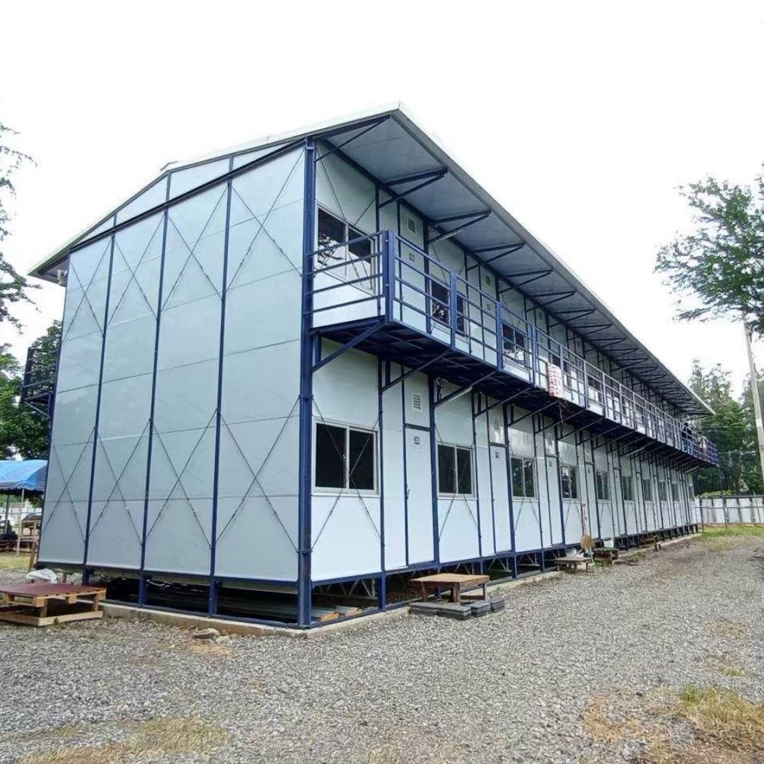 jc1 (1) บ้านพัก คนงาน พนักงาน น็อคดาวน์ ราคาถูก จุดเด่น ก่อสร้างไว รวดเร็ว 30-45 วันได้เป็น 10-20 หลัง พร้อมเข้าอยู่อาศัย รับประกันรั่วซึม 1 ปี